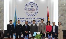 Хамтран ажиллах “САНАМЖ БИЧИГ”-т гарын үсэг зурлаа